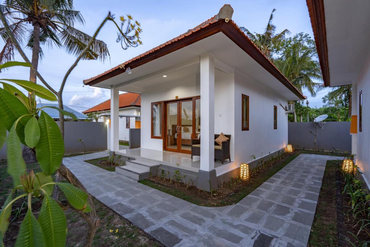 Nusa Indah Onai Hotel นูซาเลมโบงัน ภายนอก รูปภาพ