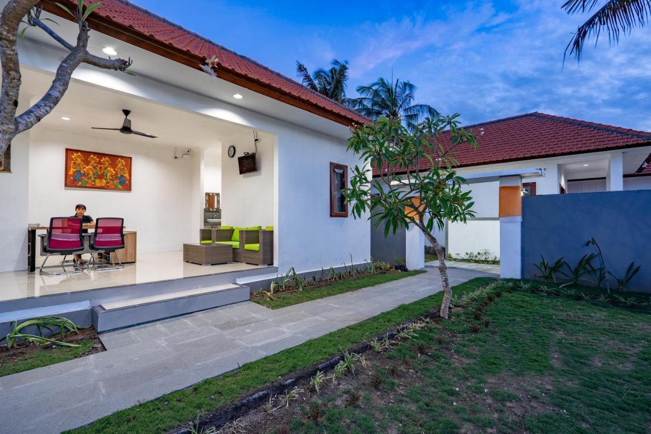 Nusa Indah Onai Hotel นูซาเลมโบงัน ภายนอก รูปภาพ